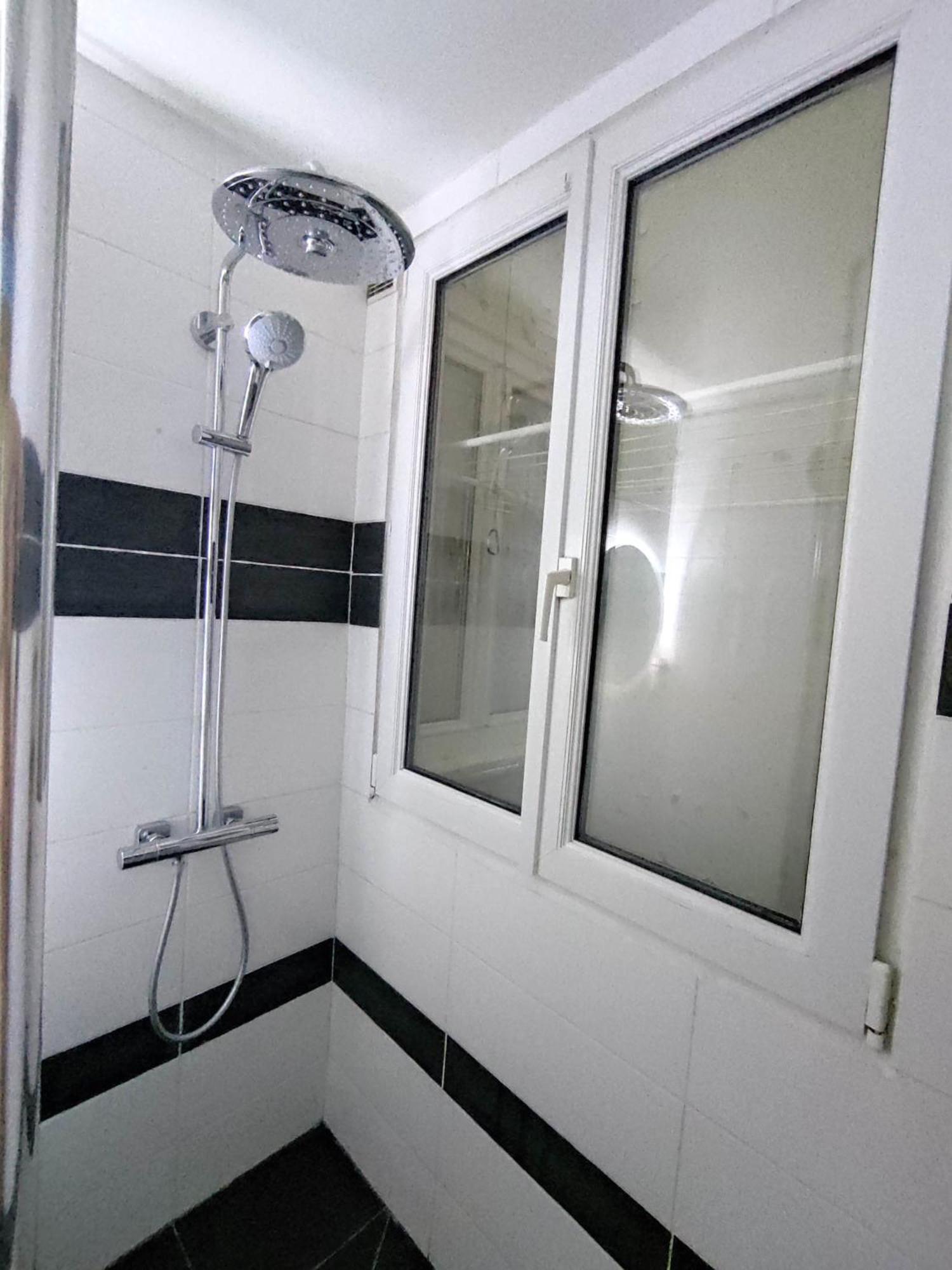 Confortable Pres Des Transports Apartment *